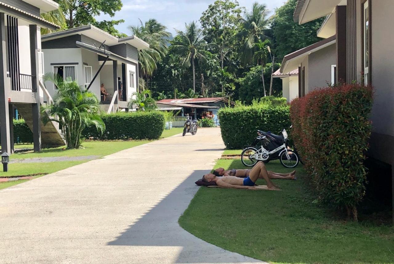 Wanpratheep Village Kohphangan Ban Madua Wan Exterior foto