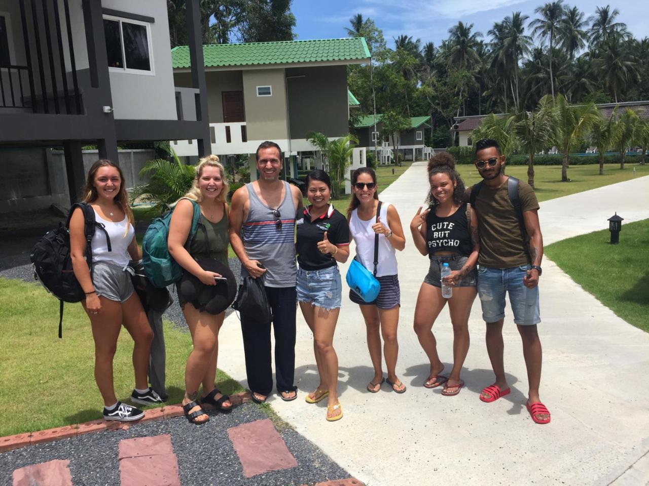 Wanpratheep Village Kohphangan Ban Madua Wan Exterior foto